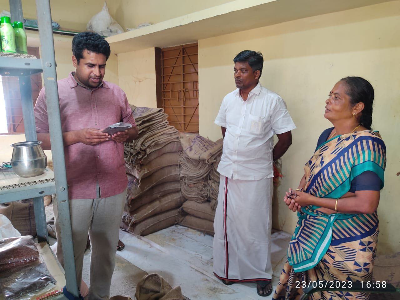 Relief distribution in the districts