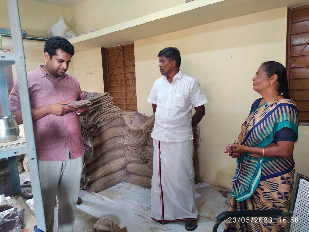 Relief distribution in the districts